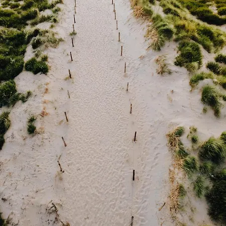 Happiness With Private Parking شقة *