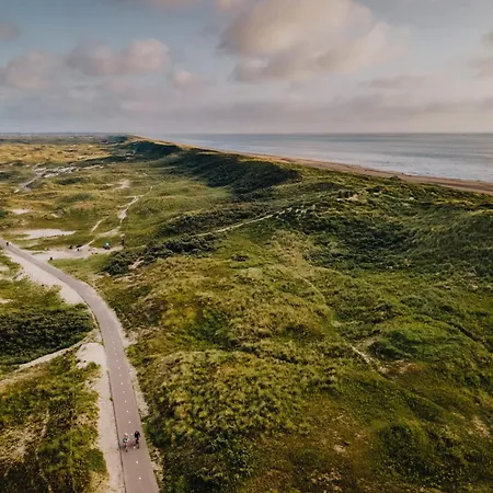 Happiness With Private Parking Apartman Zandvoort