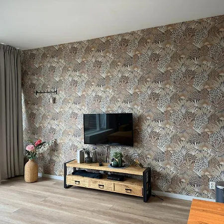 Apartment Happiness With Private Parking *