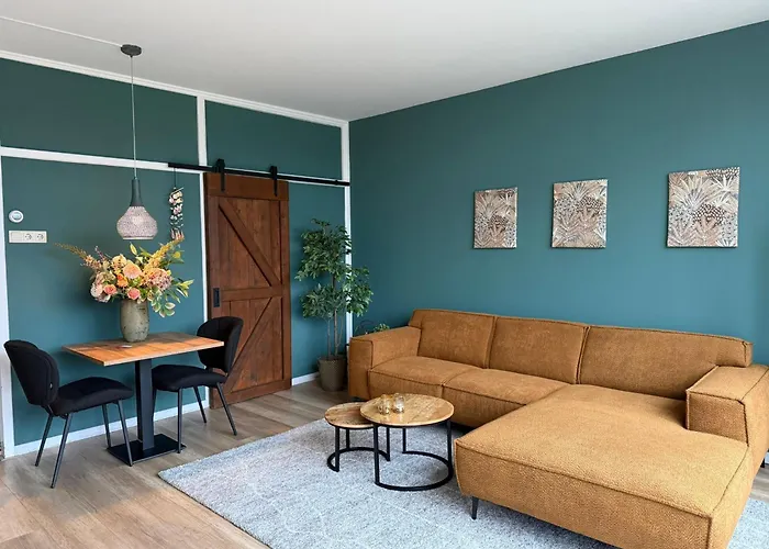 Apartment Happiness With Private Parking *