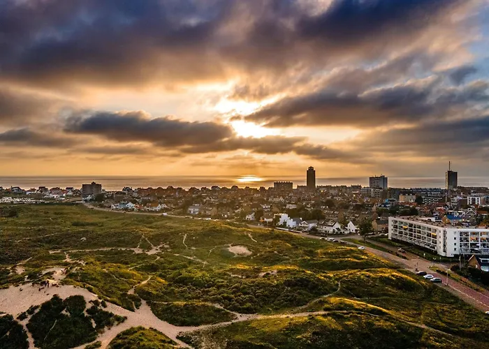 Happiness With Private Parking Apartamento